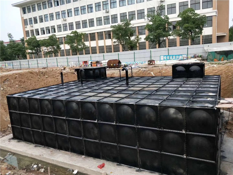 抗腐式（shì）地埋水箱